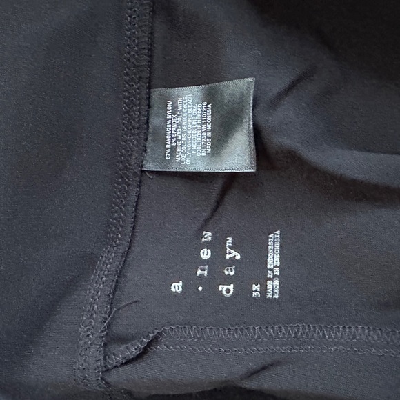 3X (24/26) A New Day - Women's Plus Size Straight-Leg Stretch Pants - NWT - Picture 4 of 4